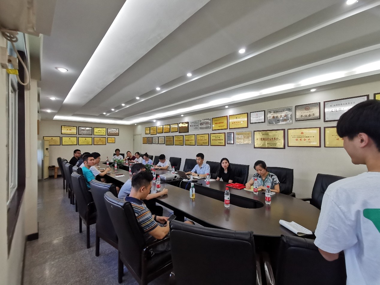 “校企联培，同荣同兴” ---贺重庆大学2018级毕业生学生实习圆满结束