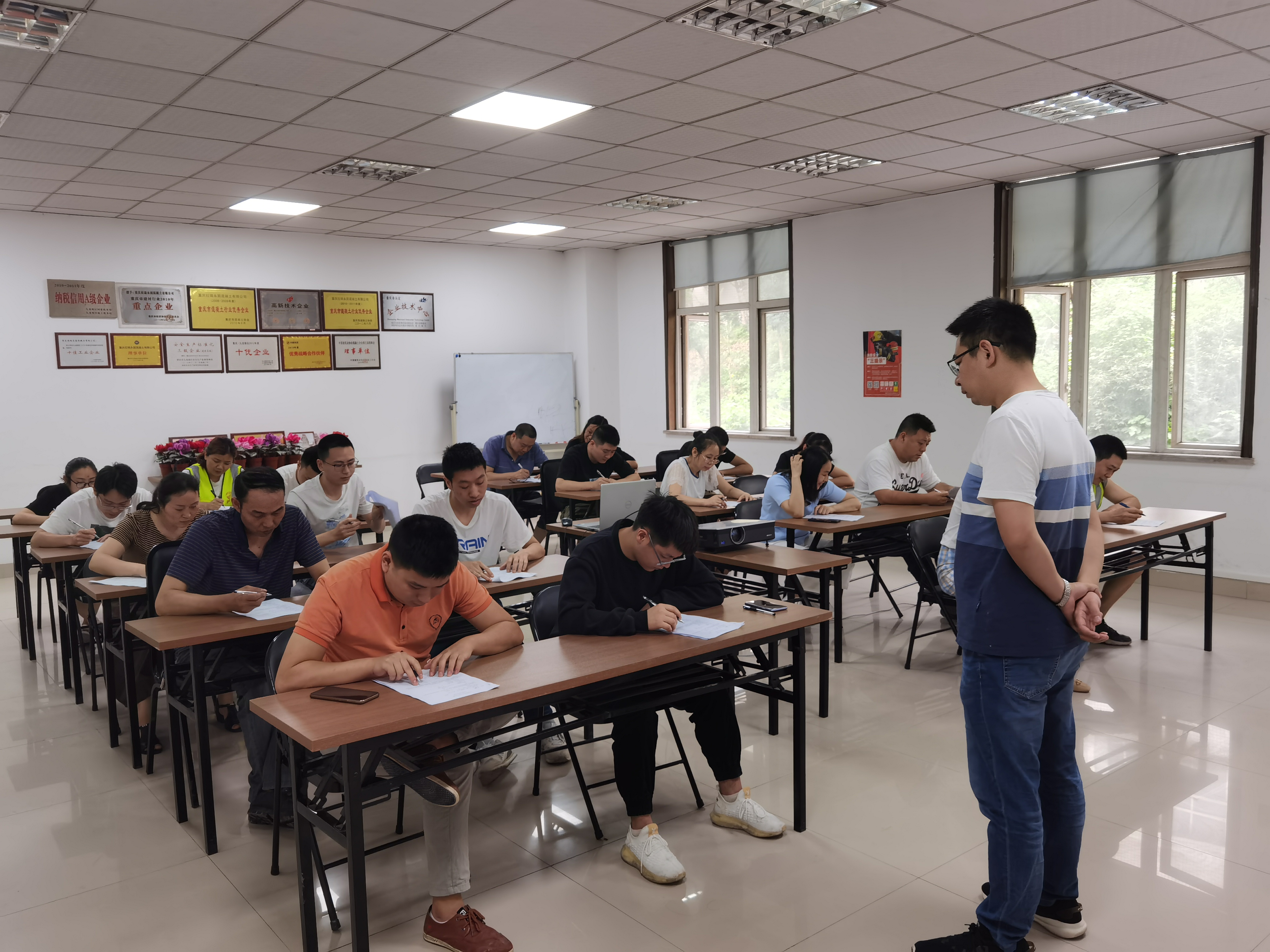 以赛促学、以学促进 —永固集团举办安全知识竞赛活动