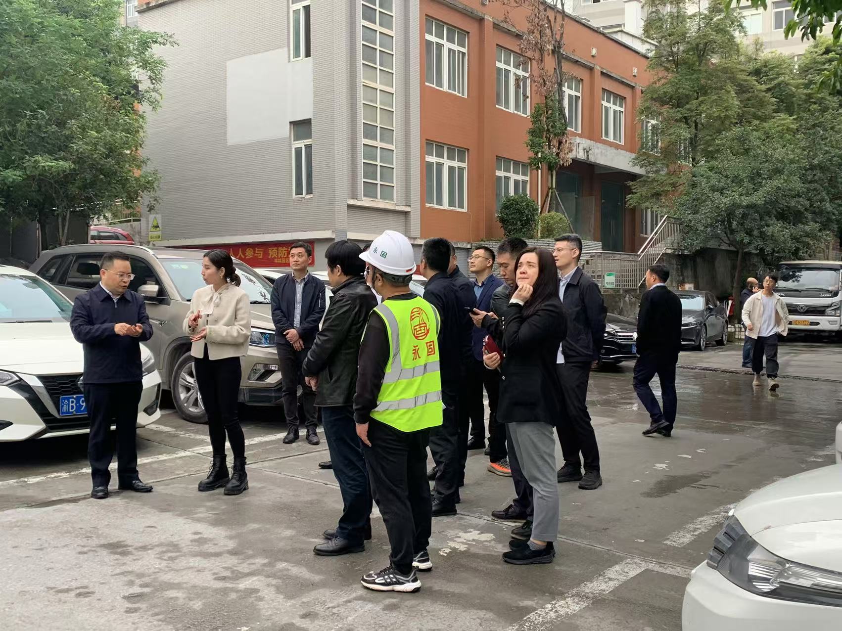 重庆市生态环境局副局长向霆一行莅临永固调研大气污染防治工作